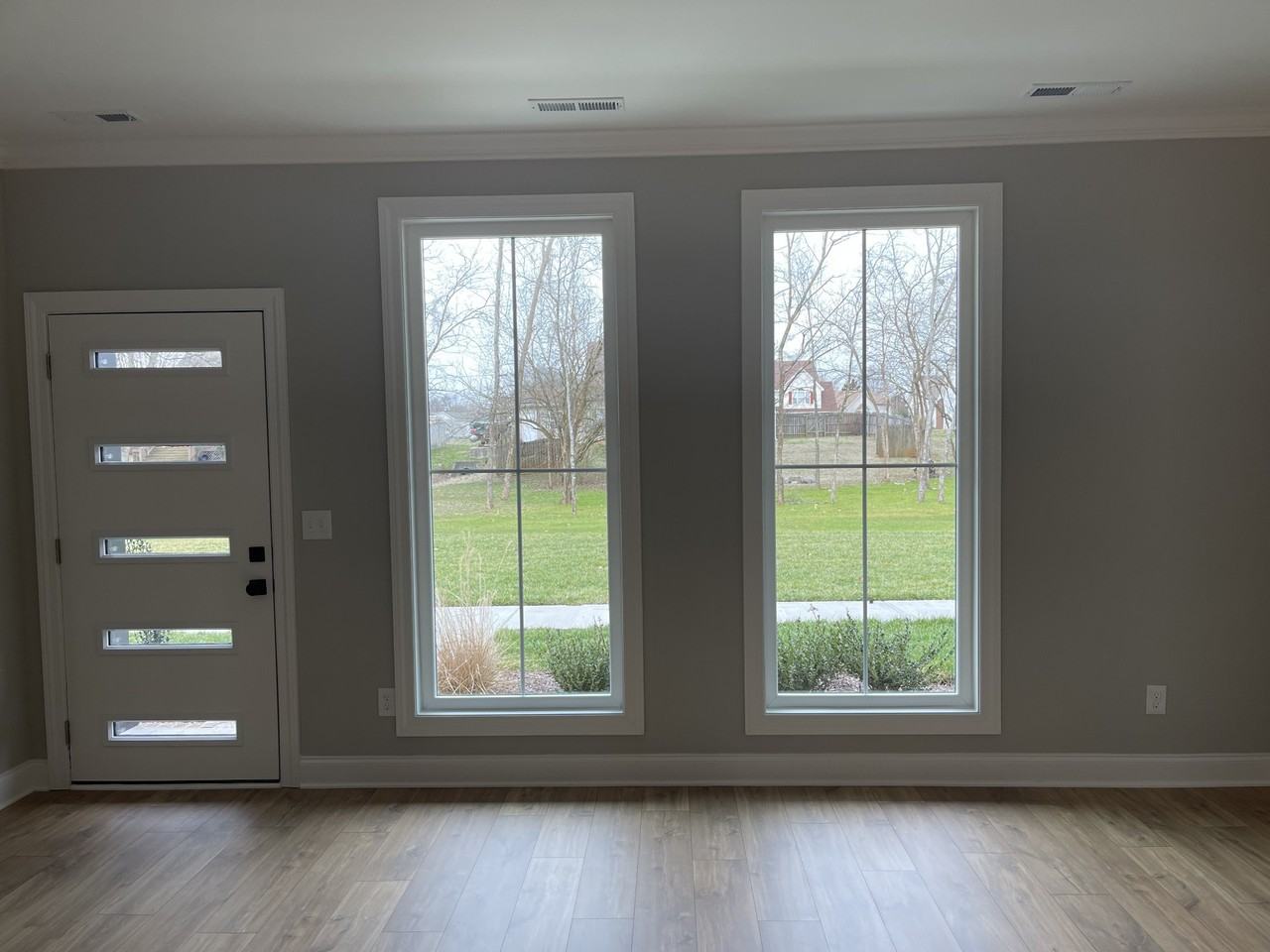 1446 Rebecca Johns Dr - Photo 2 of 29