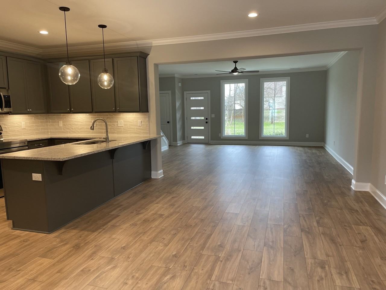 1446 Rebecca Johns Dr - Photo 3 of 29