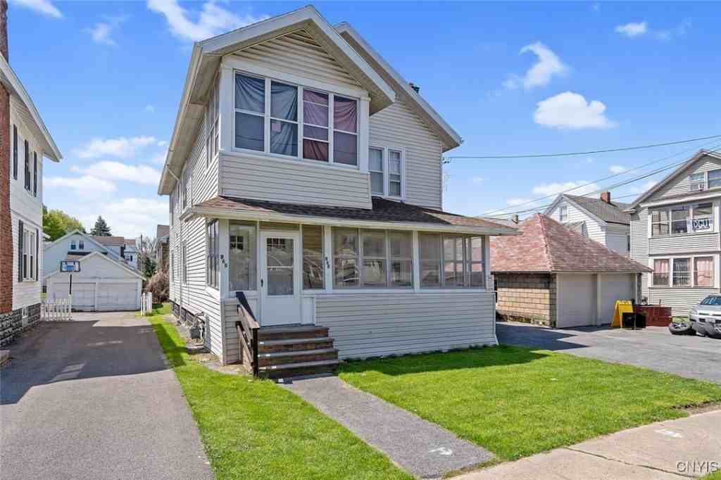 965 Wadsworth St - Photo 3 of 29