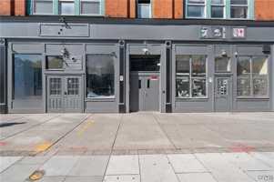 featured image of 319 N Salina St ## 25