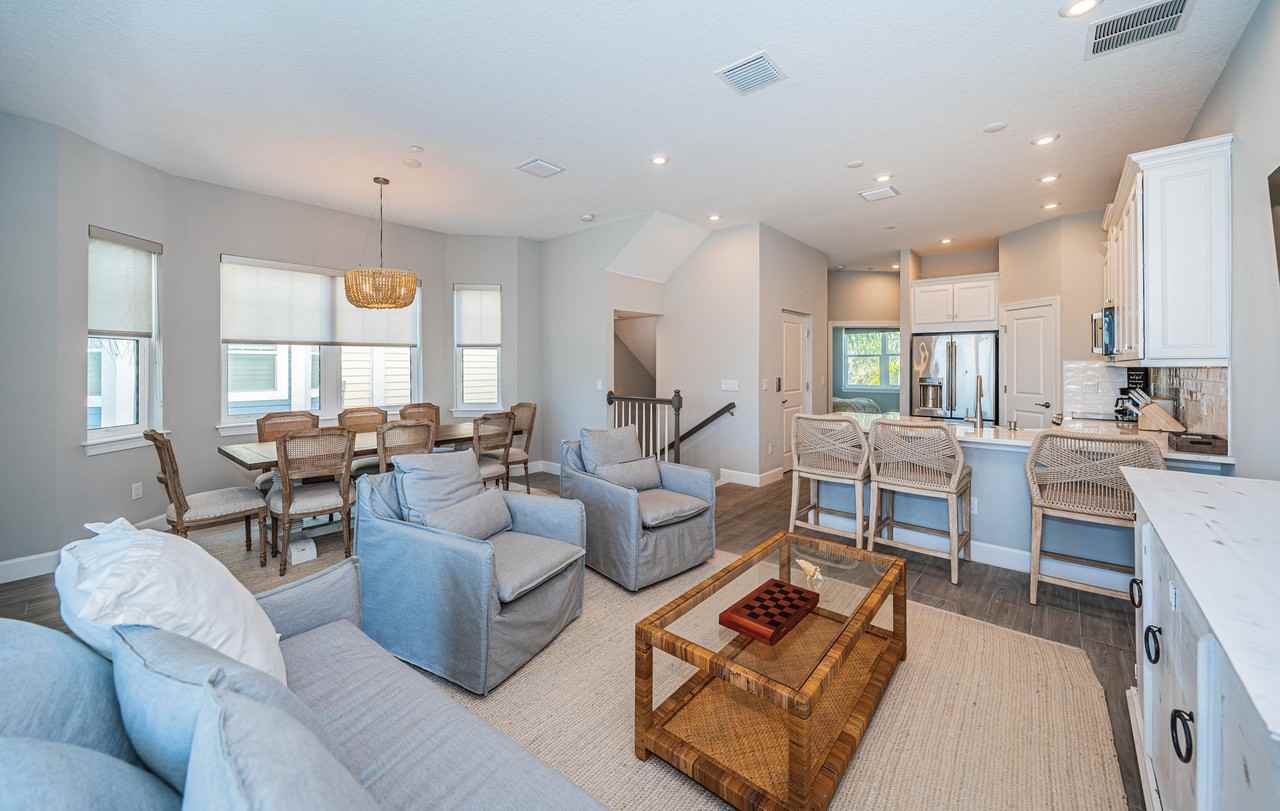 2509 Coral Ct - Photo 6 of 46