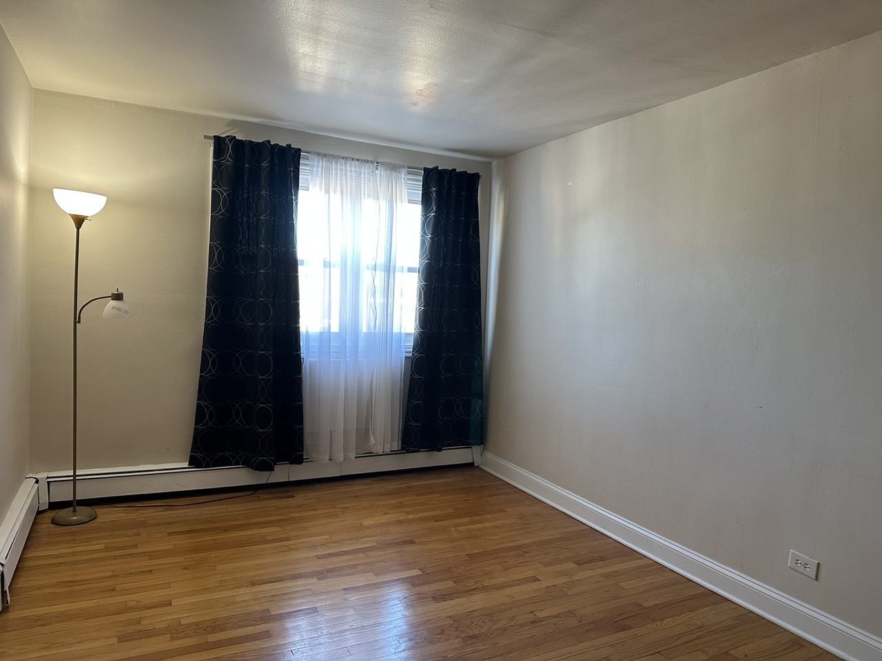 2411 W Balmoral Ave ##3g - Photo 4 of 8