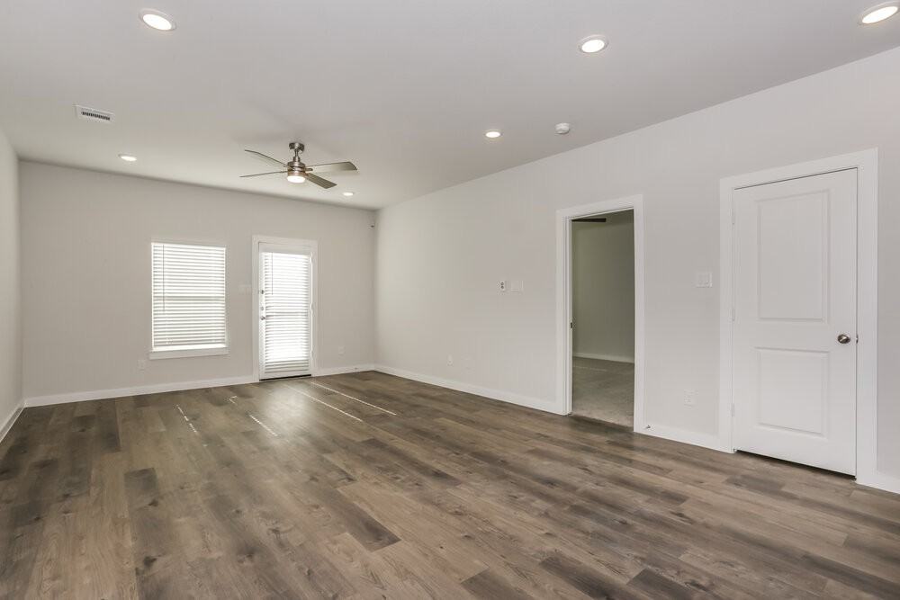 336 Sun Harvest Dr - Photo 4 of 17