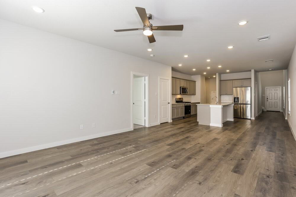 336 Sun Harvest Dr - Photo 5 of 17