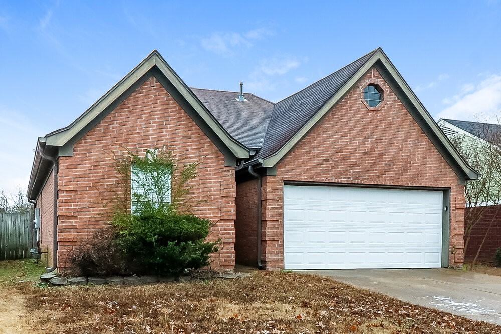 7642 Fox Hunt Dr E - Photo 3 of 16