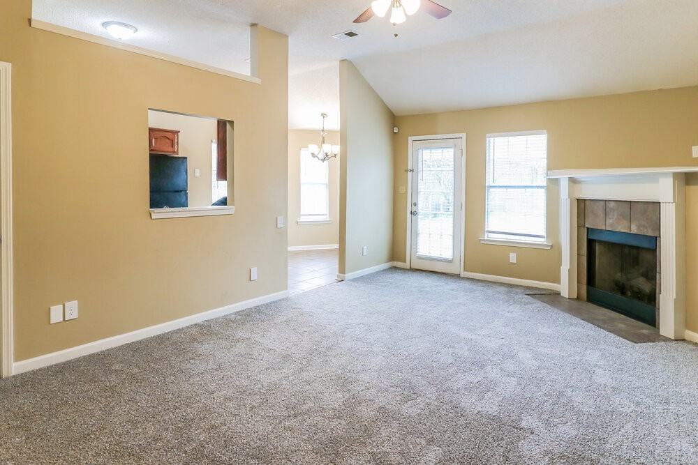 7642 Fox Hunt Dr E - Photo 6 of 16