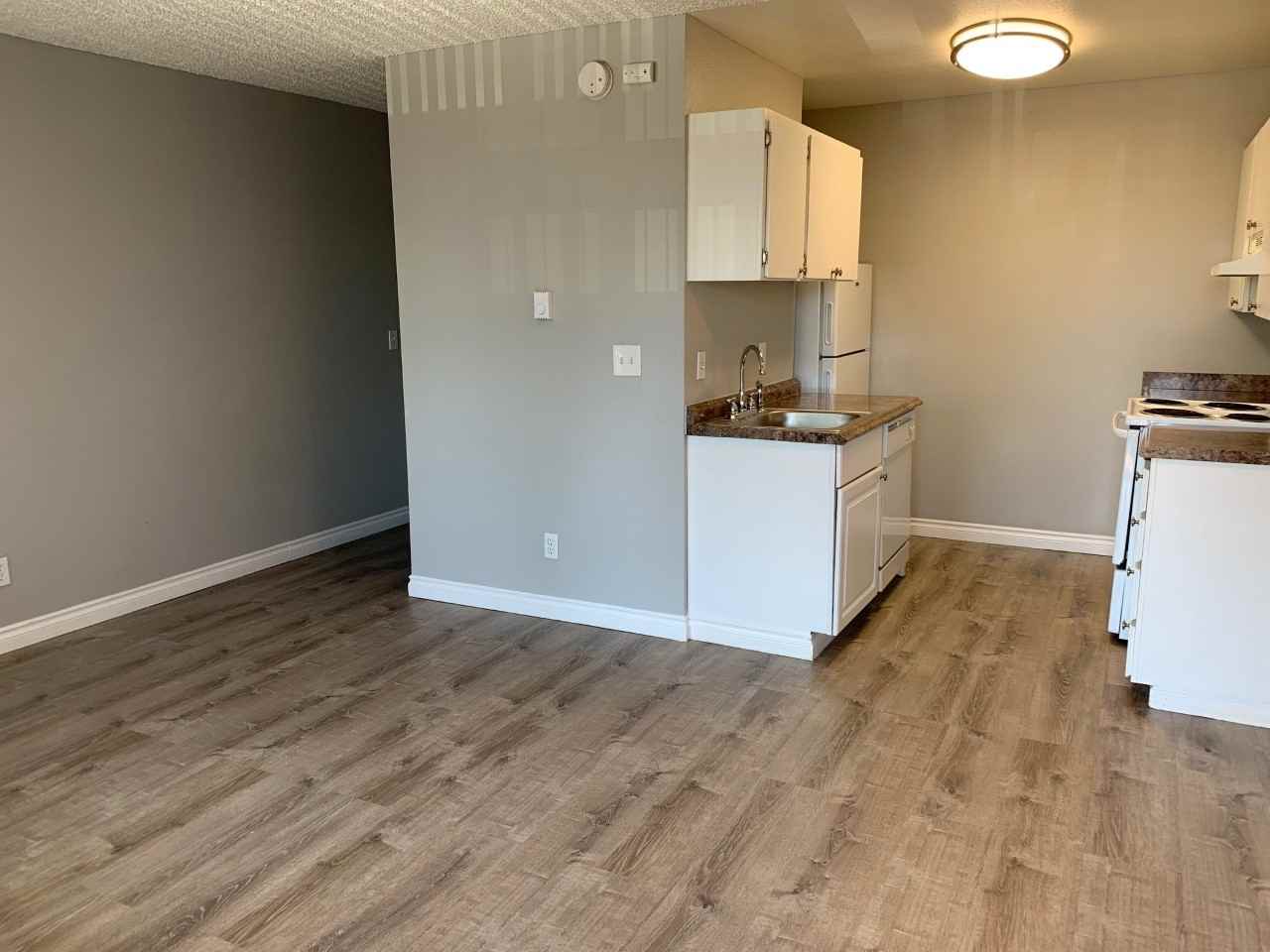 3720 South Thompson Avenue #214 - Photo 4 of 11