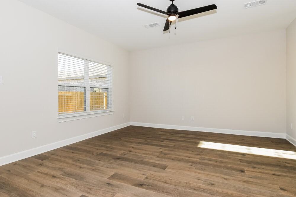 1210 Princeton Hts - Photo 7 of 20