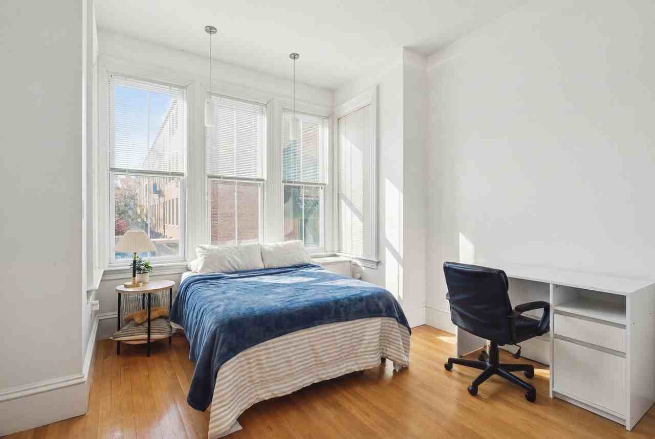 1612 Tremont St #1 - Photo 7 of 30