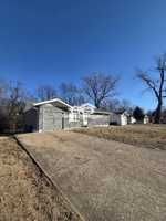 featured image of 104 Fenwick Dr