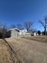 104 Fenwick Dr - Photo 1 of 1