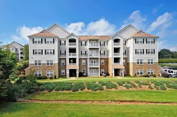 101 Sumter Court #N - Photo 2 of 9