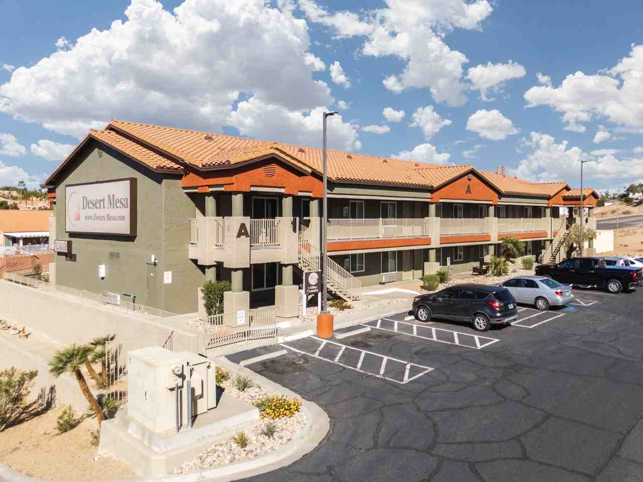 580 Mesa Blvd. - Photo 3 of 5