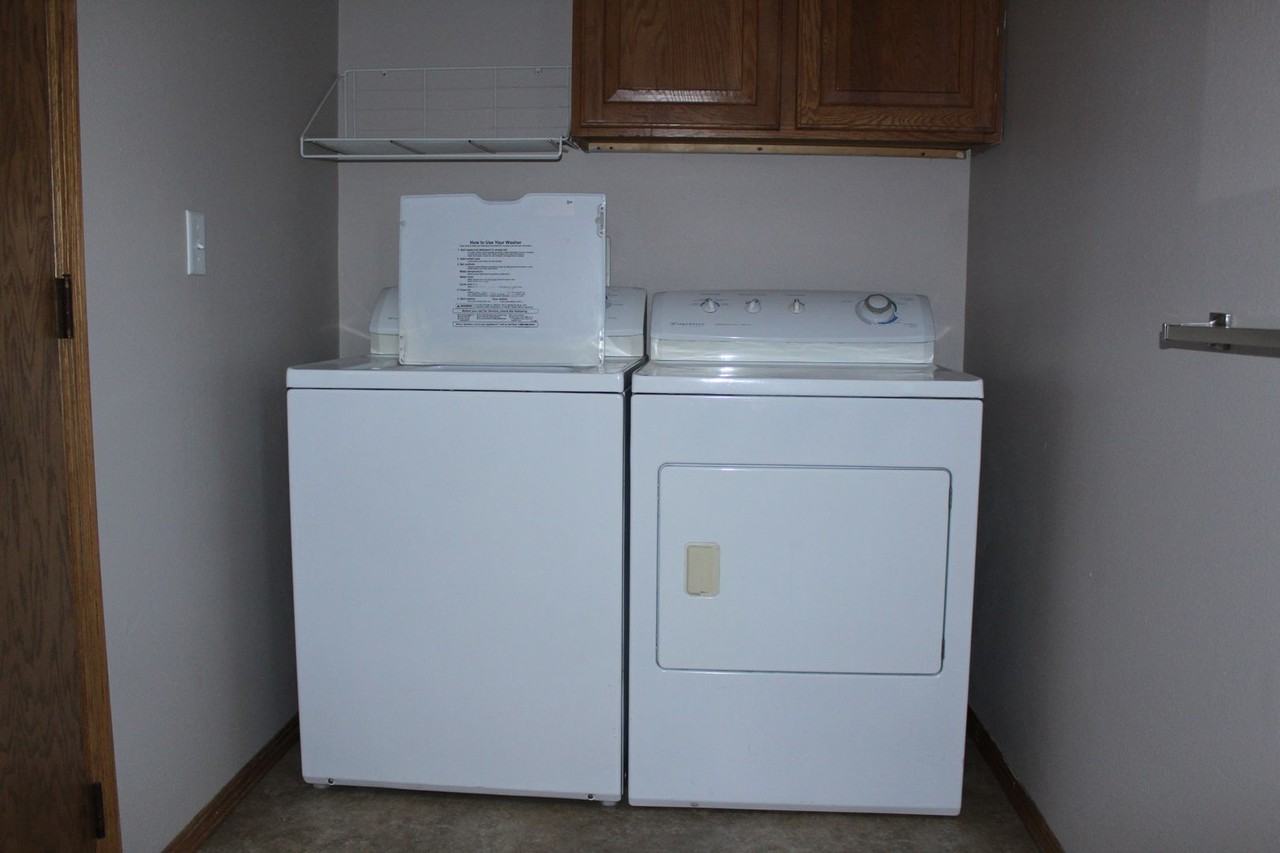 1713 S 8th Ave - Photo 7 of 10