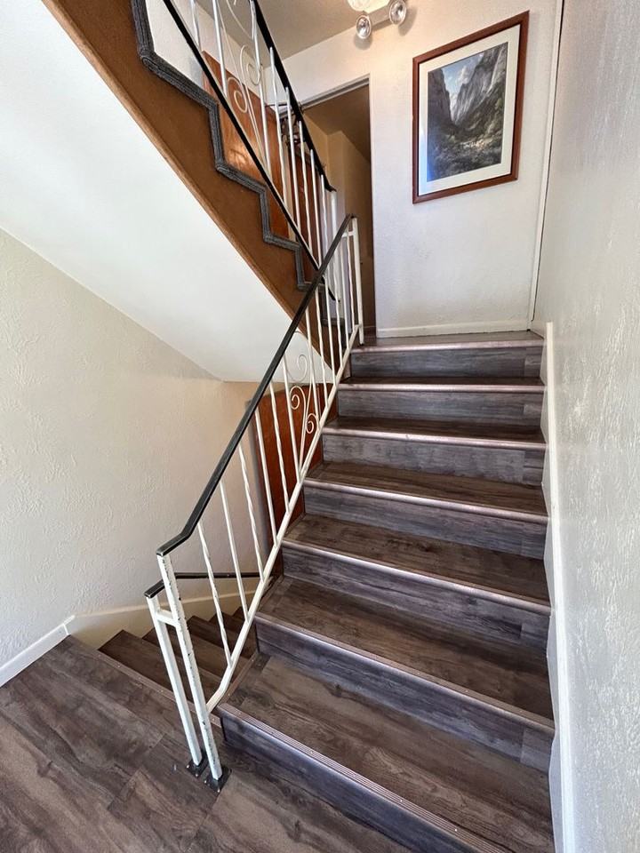 The Ogden Arms at 945 Ogden - Photo 6 of 19