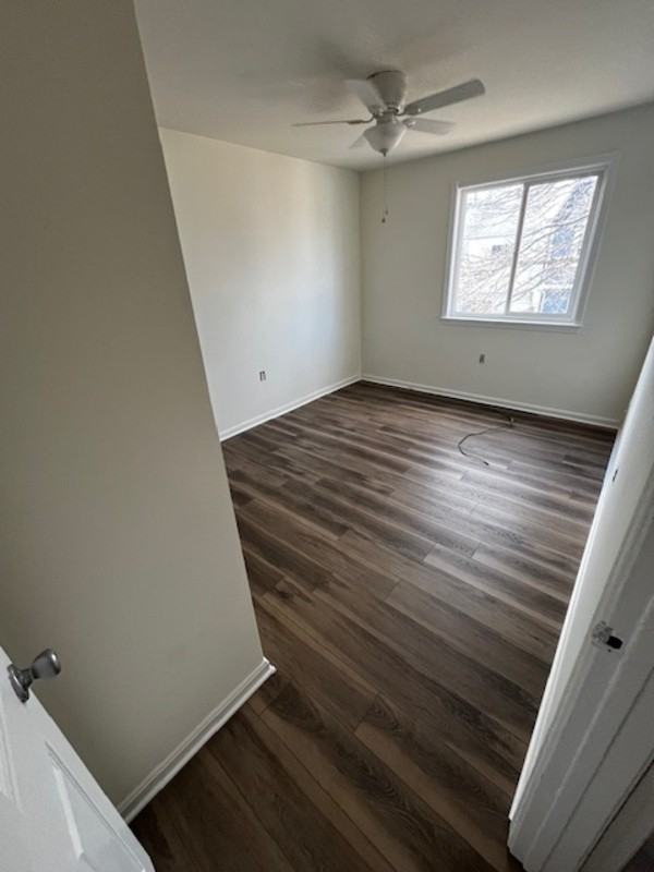 8004 Community Dr - Photo 3 of 6