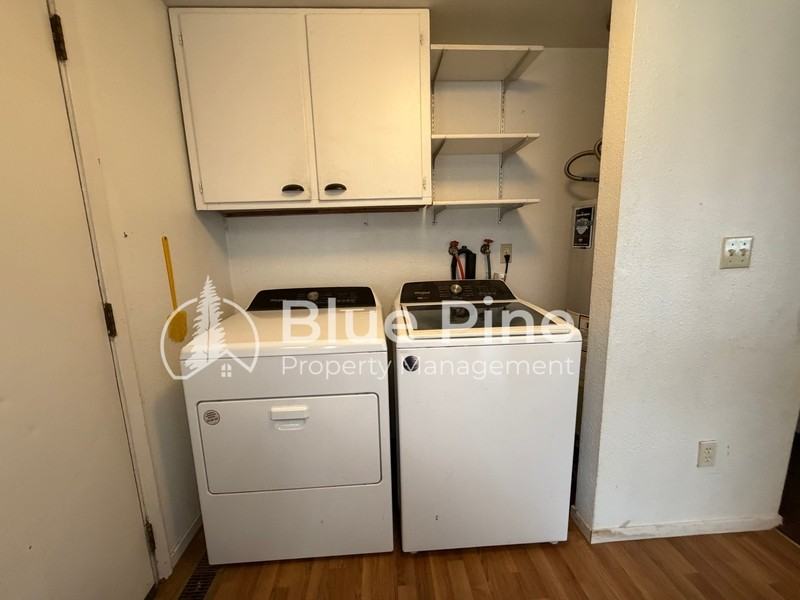 2895 Meadow Ln - Photo 5 of 10