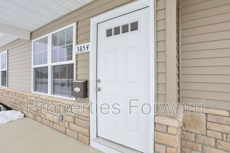 3854 Elm St - Photo 3 of 19