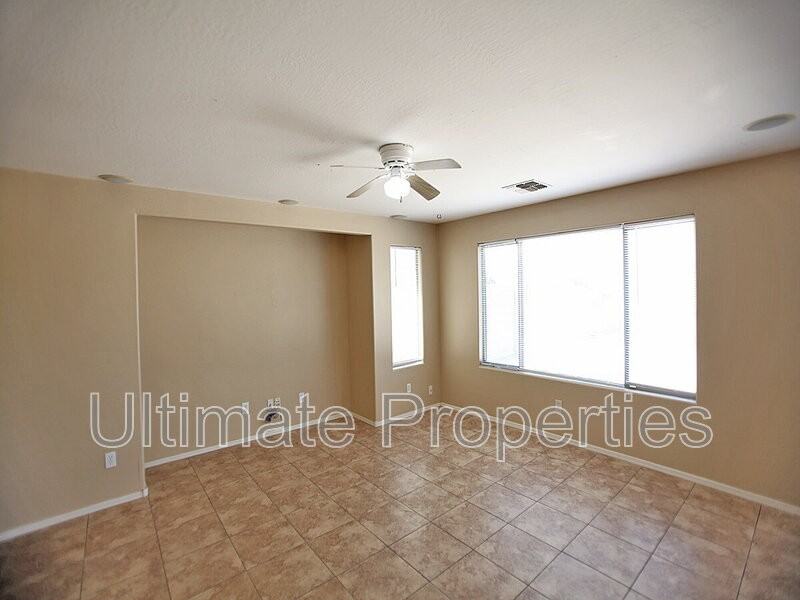 7722 S 48th Ln - Photo 6 of 15