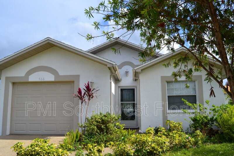 466 Winwood Ct - Photo 3 of 27