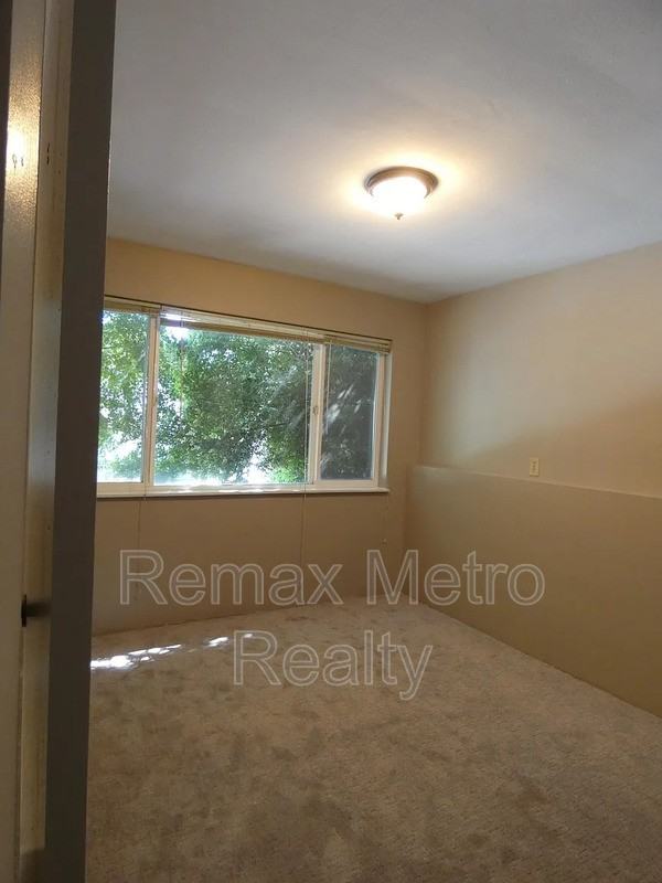 512 Galer St #1 - Photo 4 of 10