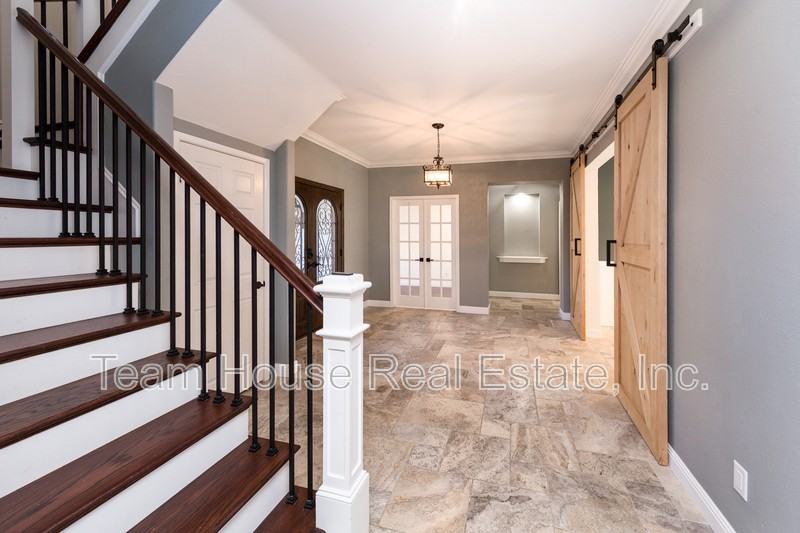 22324 Circle J Ranch Rd - Photo 3 of 39