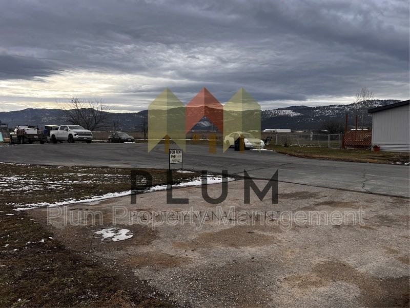 14822 Reece Ct - Photo 2 of 16