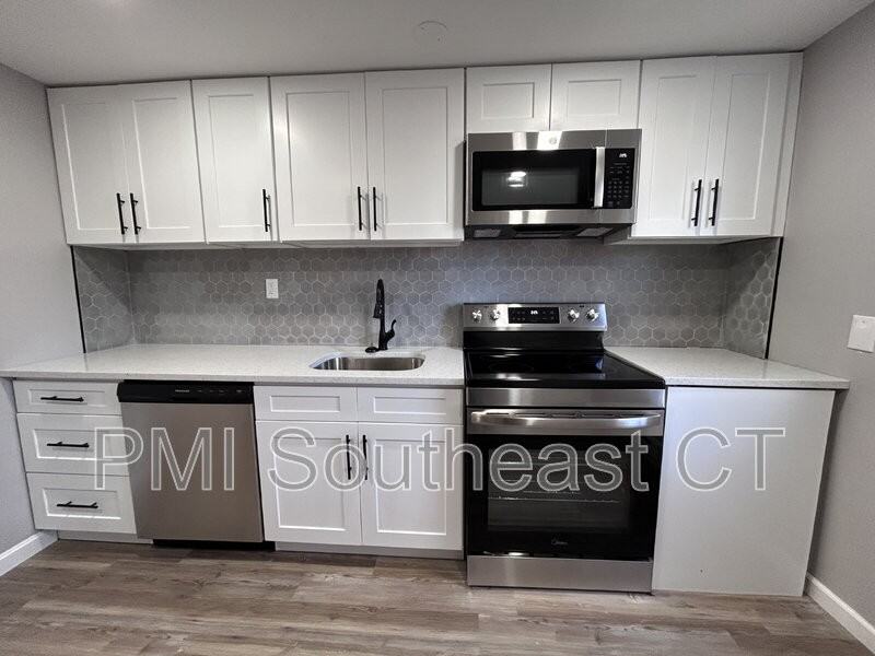 120 Gallup Hill Rd #3C - Photo 7 of 17