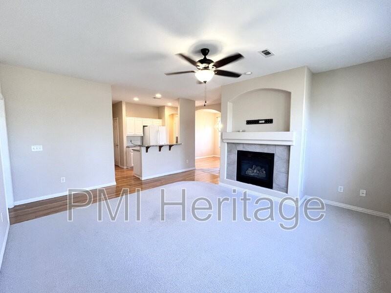 28 Highland Pkwy - Photo 6 of 23