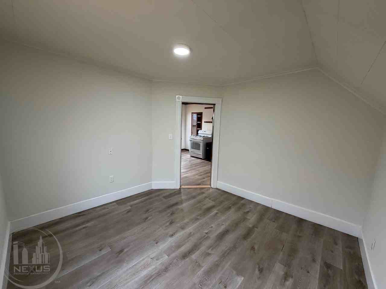 73 Esther Street #3 - Photo 7 of 19