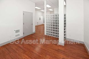 1459 Macarthur Blvd #B - Photo 1 of 1