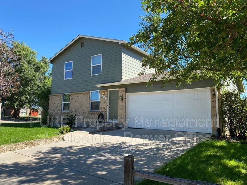 10750 Owens St - Photo 2 of 28