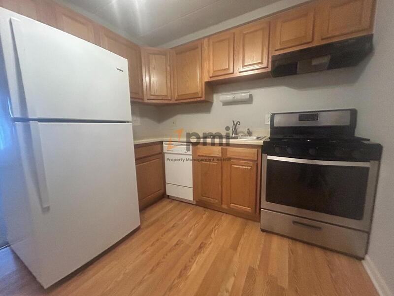 105 Harrington Ave #11 - Photo 7 of 13