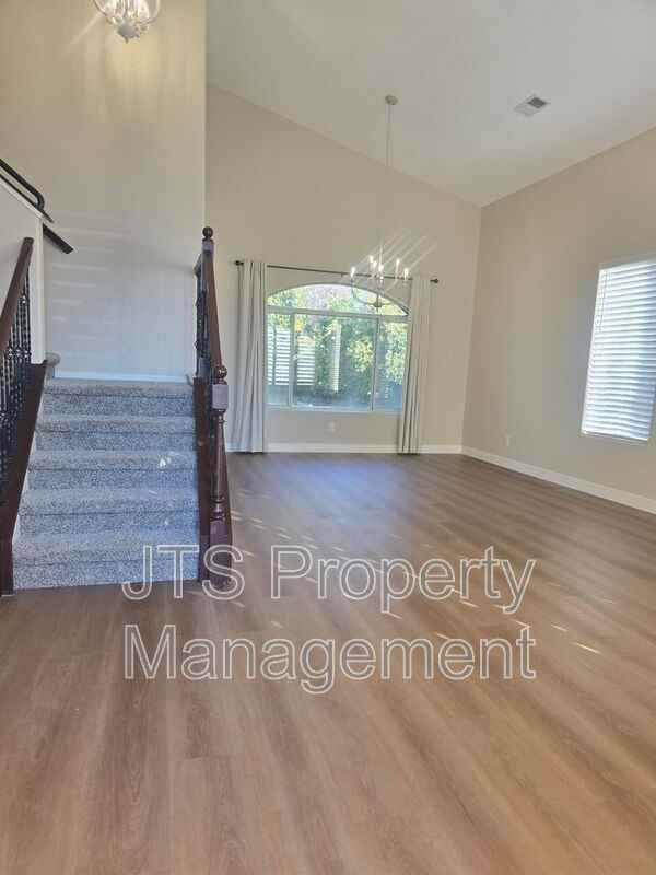 6421 Noble House Ct - Photo 3 of 21