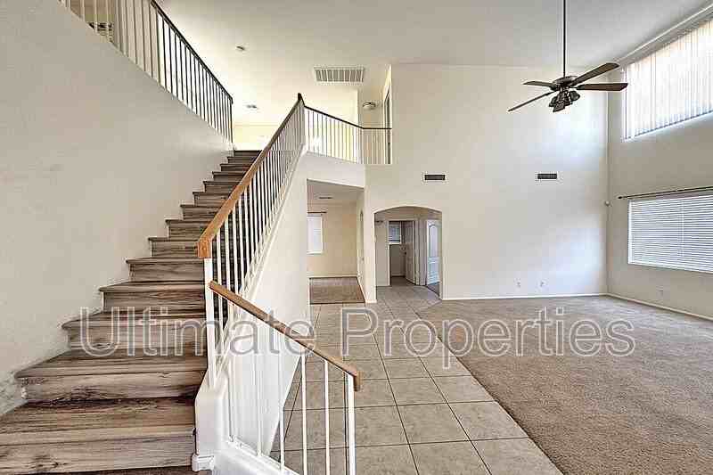 5652 W Manzanita Dr - Photo 4 of 7