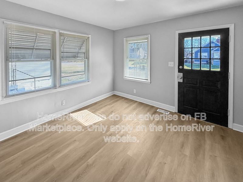 1305 Weyler Ave - Photo 6 of 25