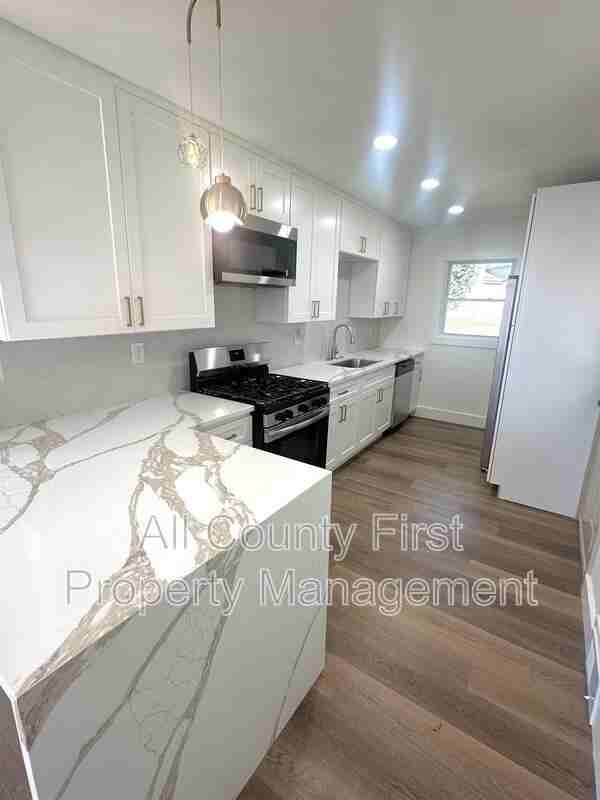 3314 Glenco Dr - Photo 4 of 17