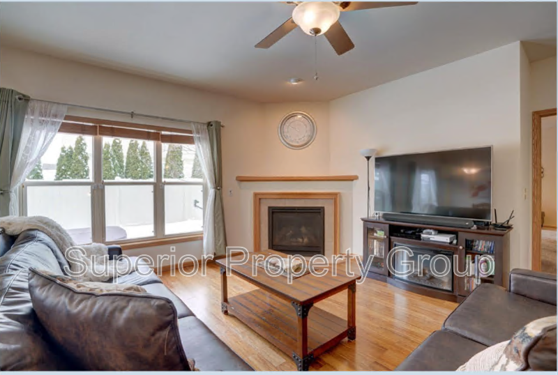 238 Wind Stone Dr - Photo 4 of 21