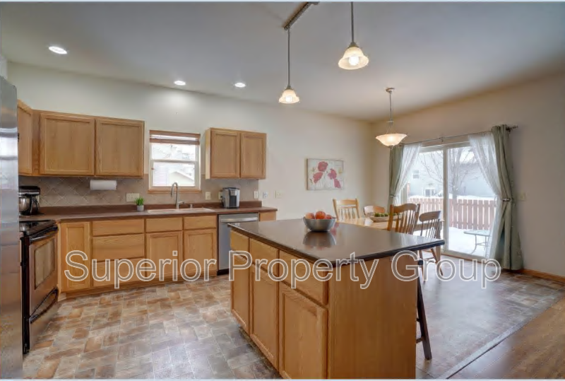 238 Wind Stone Dr - Photo 7 of 21