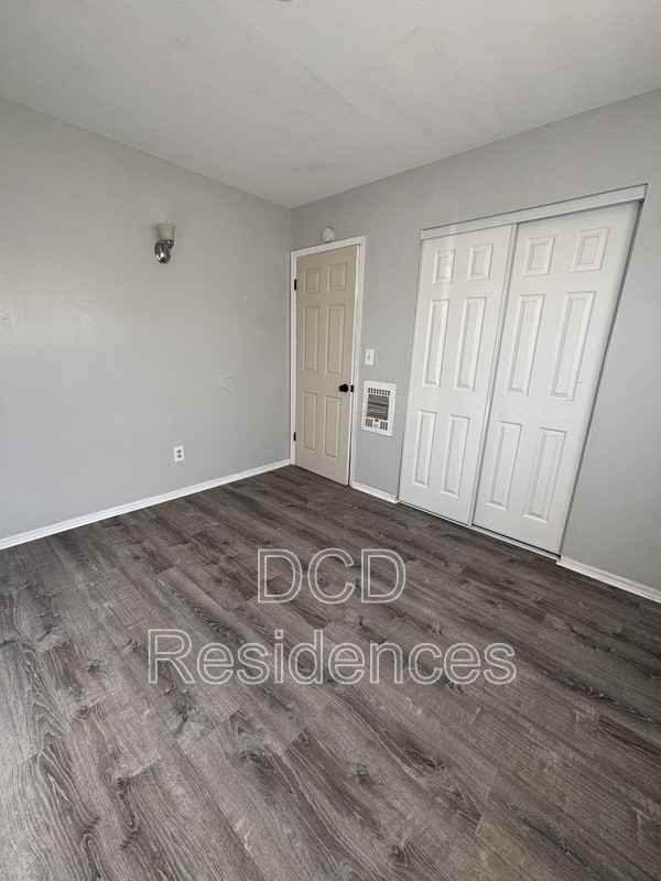 1101 Lee Rd - Photo 3 of 14