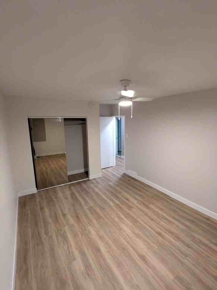 1 Snow Street - Photo 4 of 17