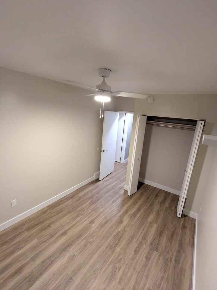 1 Snow Street - Photo 7 of 17