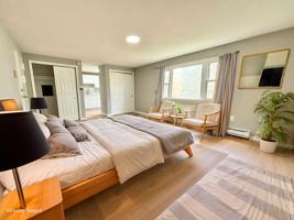 featured image of 693 Washington St