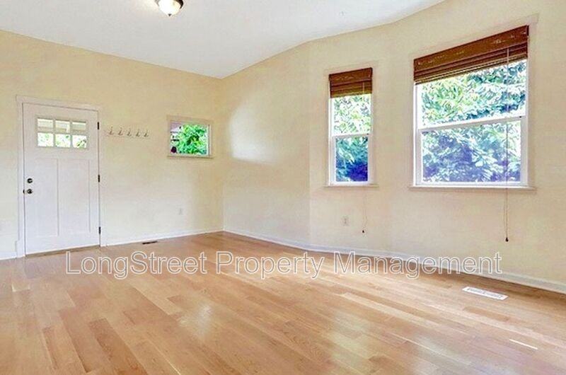 2624 Ne Sumner St - Photo 4 of 24