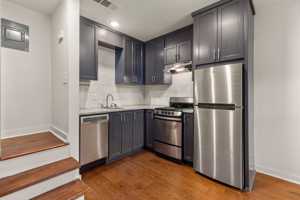 featured image of 116 Cox St