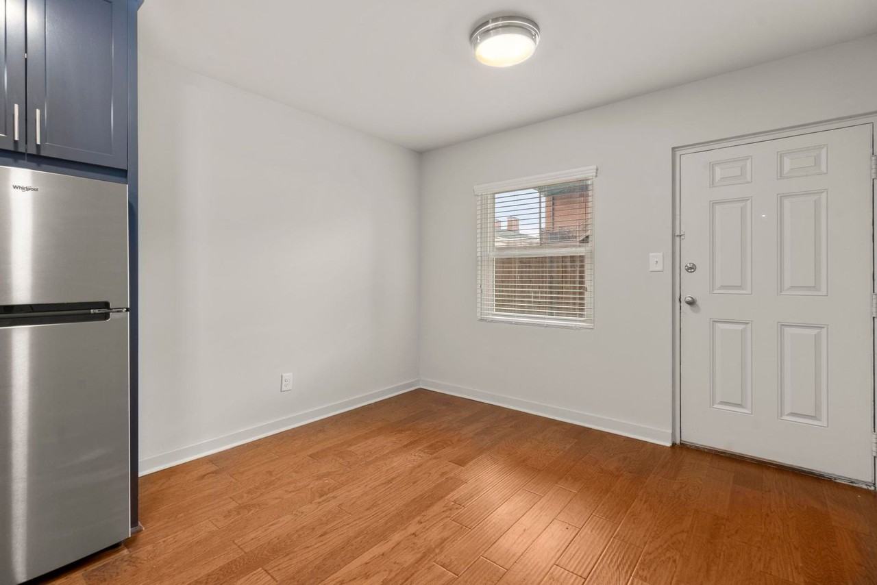 Walker I - Photo 4 of 16