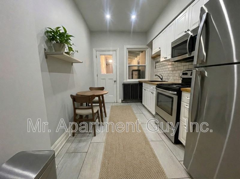 57 Barton St E - Photo 3 of 18