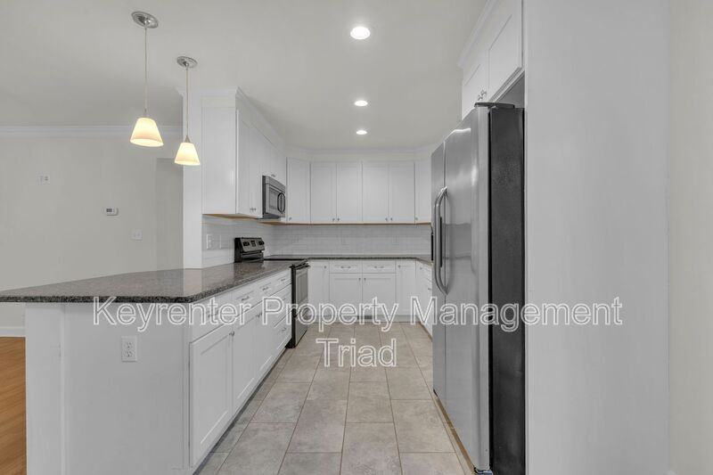 1501 Quail Dr - Photo 4 of 38