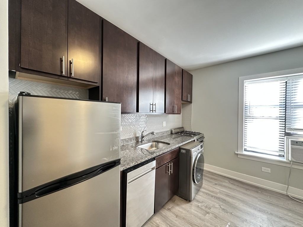 4295 W Belden Ave #B304 - Photo 3 of 21