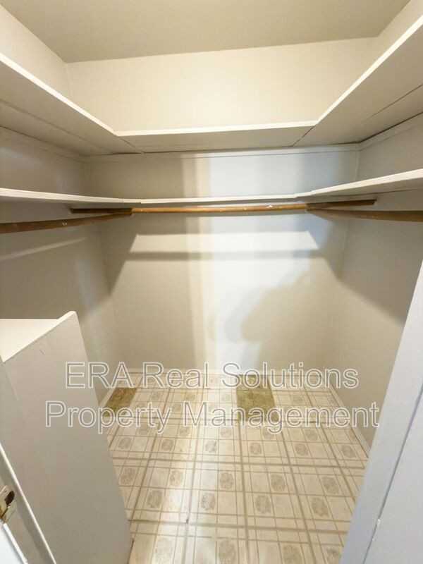 2735 Queen City Ave #04 - Photo 7 of 12